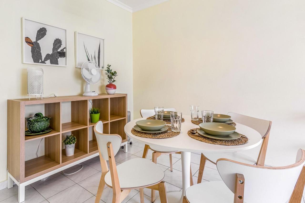 1Br Infante Flat In Quarteira By Lovelystay Luaran gambar